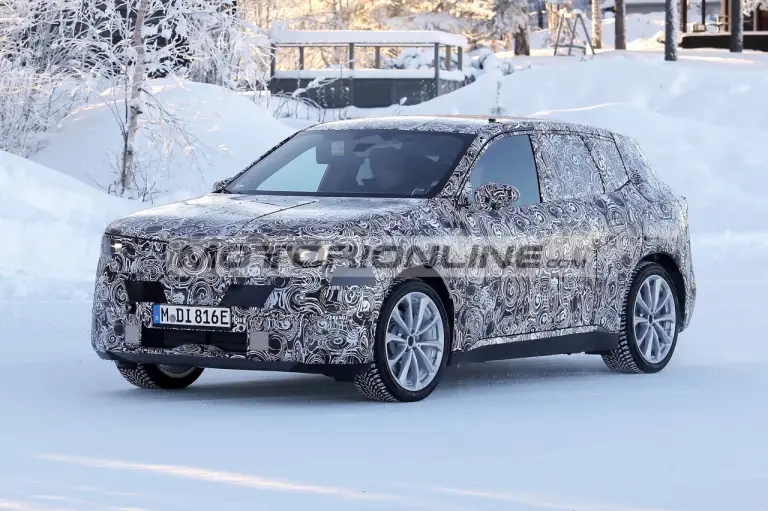 BMW X1 2027 - Foto spia 13-3-2026 - 6