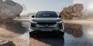 DS N 7: prime foto ufficiali