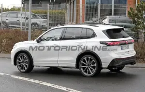 Volkswagen Tiguan R 2027 - Foto spia 18-03-2026