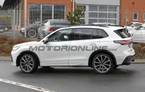 Volkswagen Tiguan R 2027 - Foto spia 18-03-2026