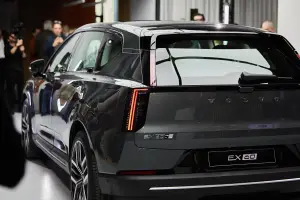 Volvo EX60 - Anteprima italiana