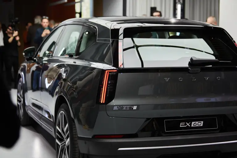 Volvo EX60 - Anteprima italiana - 8