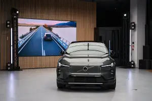 Volvo EX60 - Anteprima italiana