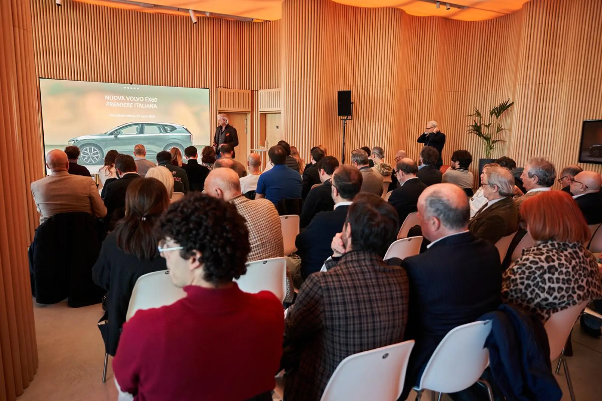 Volvo EX60 - Anteprima italiana - 17