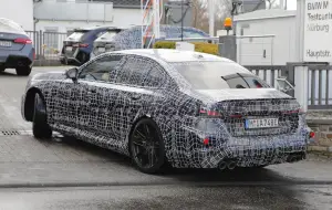 BMW M5 2027 - Foto spia 19-03-2026