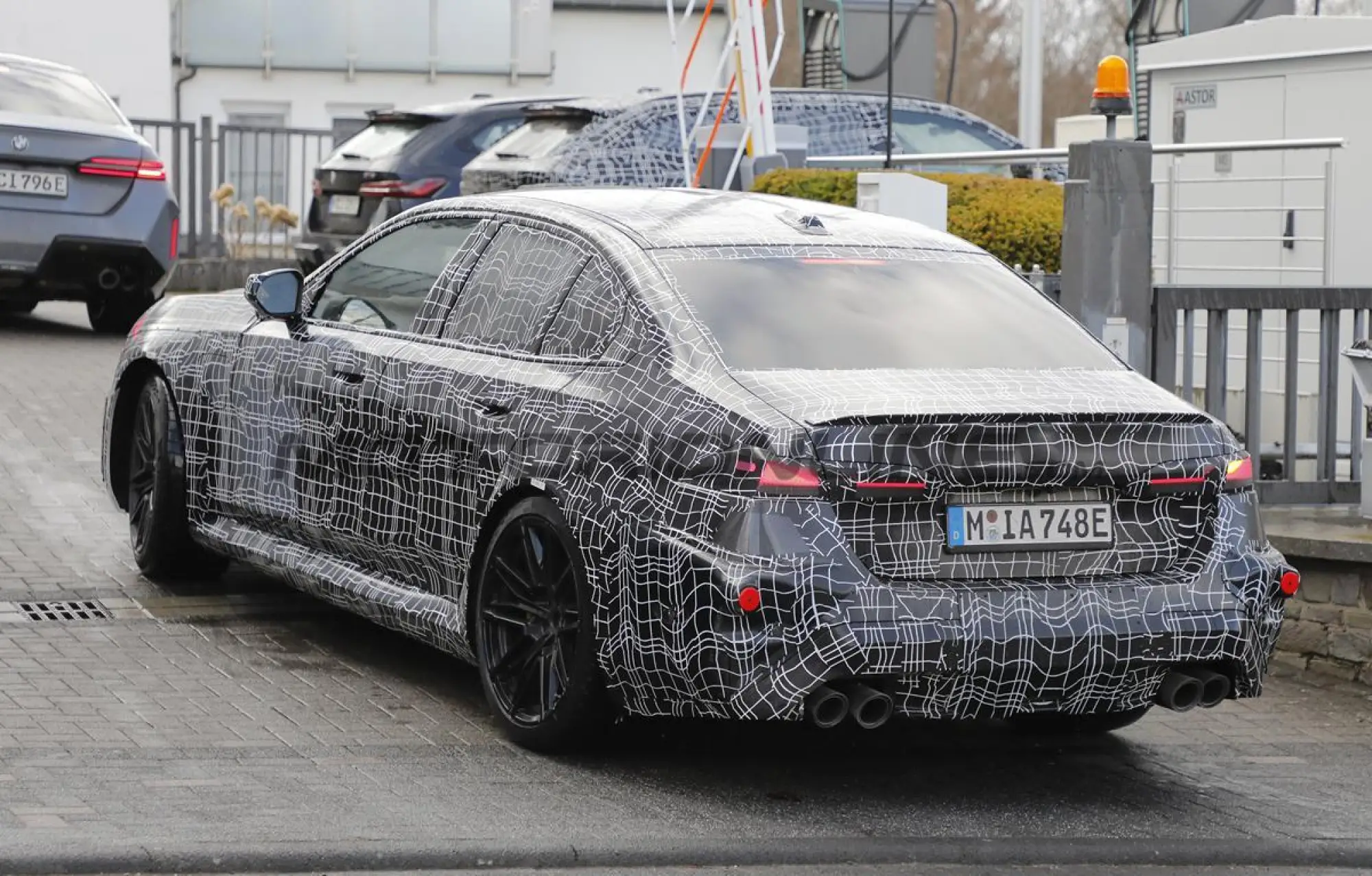 BMW M5 2027 - Foto spia 19-03-2026 - 10
