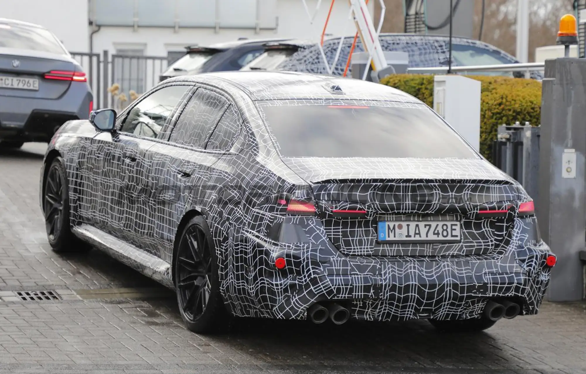 BMW M5 2027 - Foto spia 19-03-2026 - 13