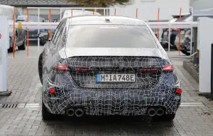 BMW M5 2027 - Foto spia 19-03-2026