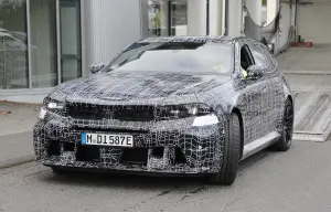 BMW M5 2027 - Foto spia 19-03-2026