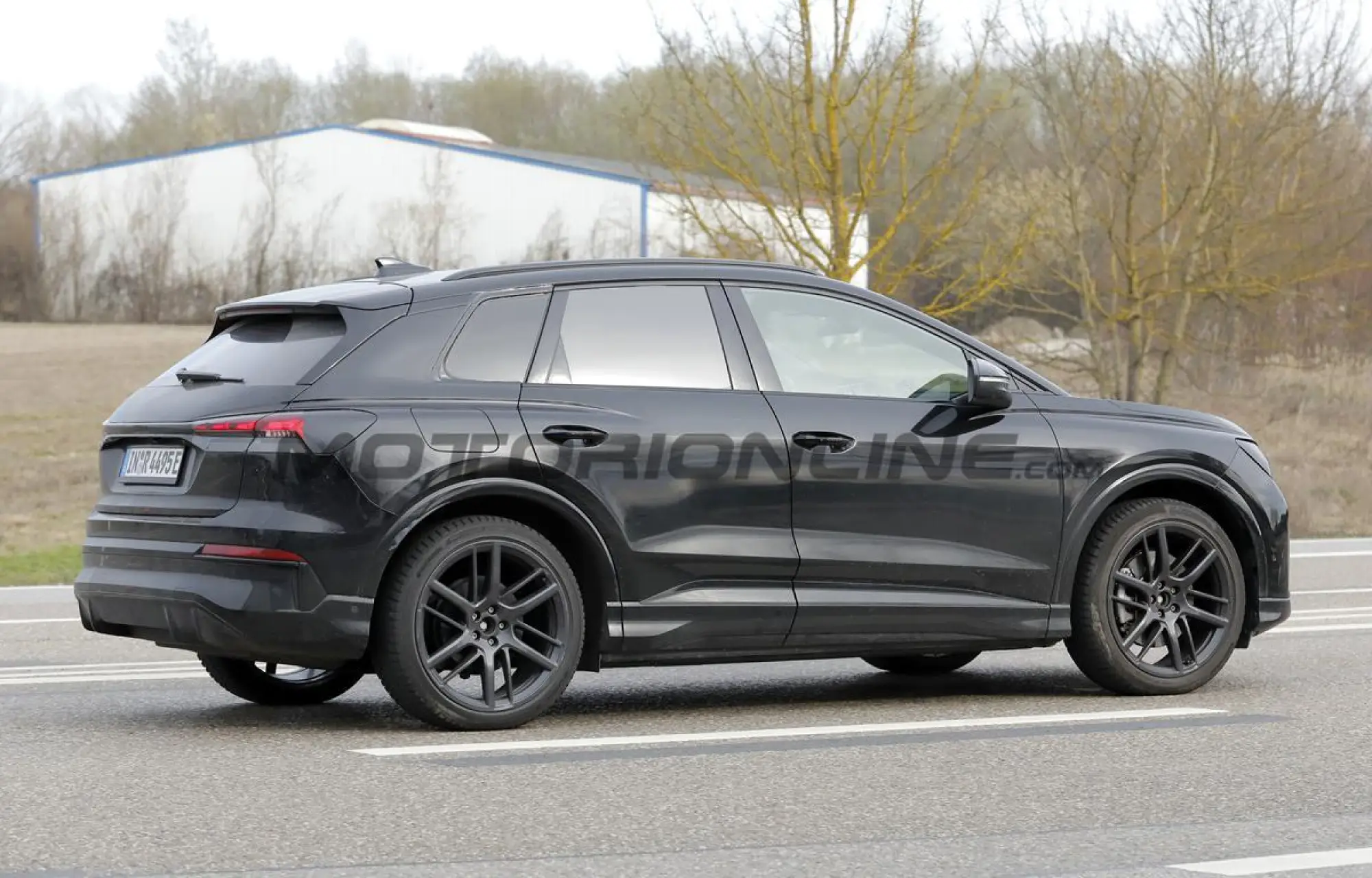 Audi Q4 2026 - Foto spia 20-03-2026 - 10