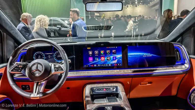 Mercedes VLE 2026 - Foto live Stoccarda - 9