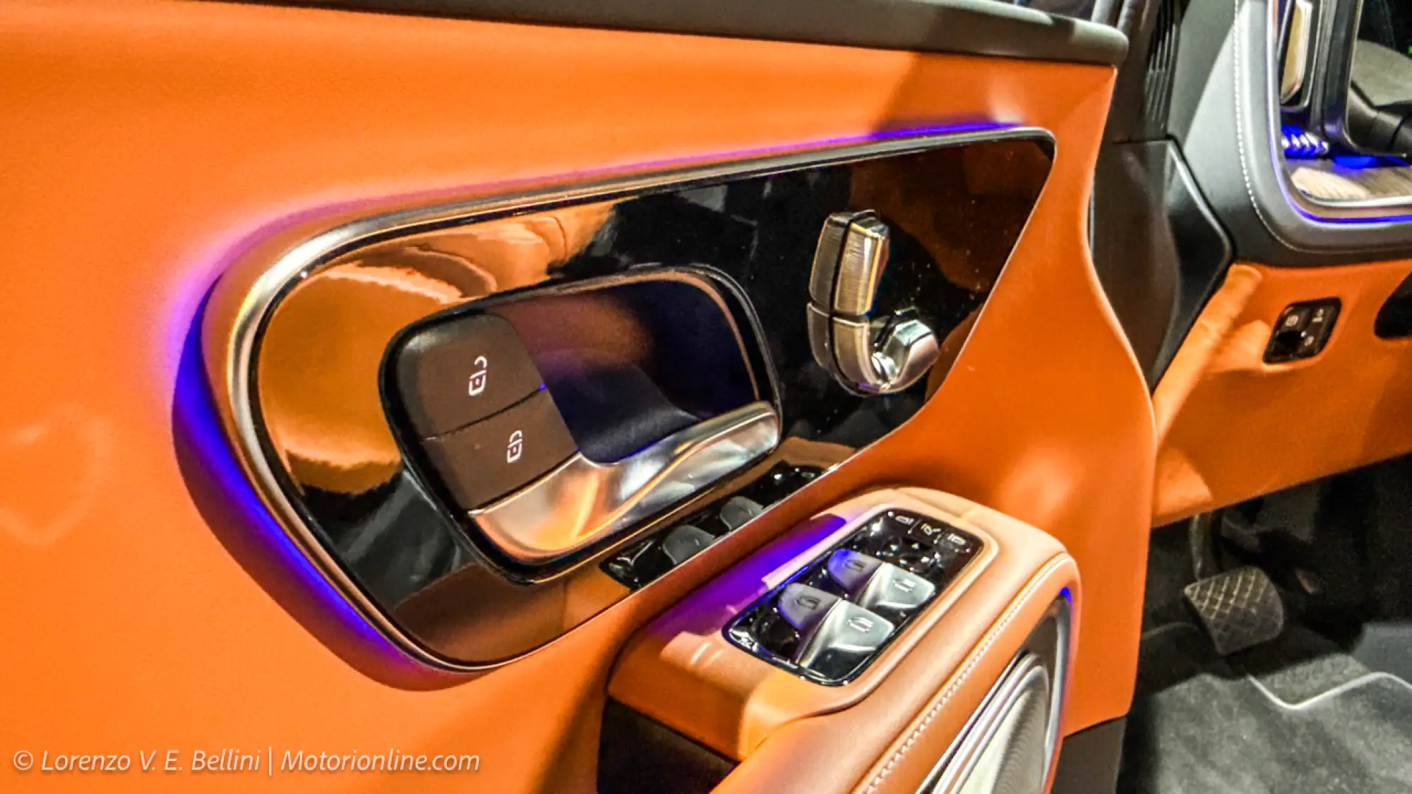 Mercedes VLE 2026 - Foto live Stoccarda - 23