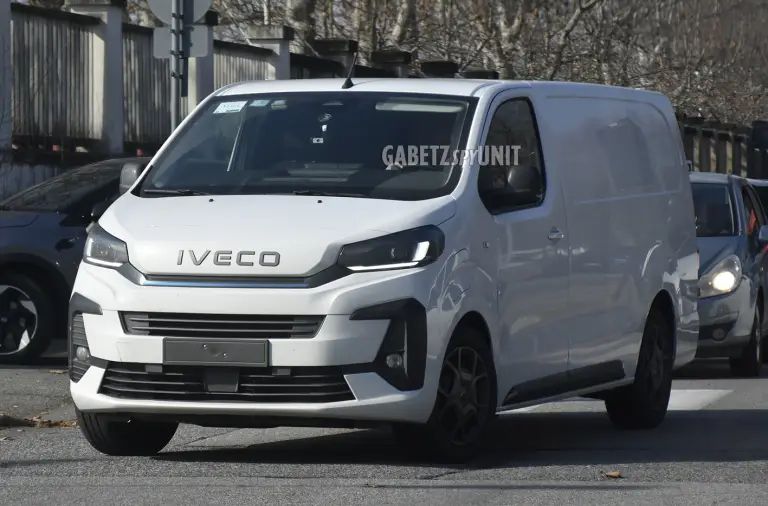 Iveco eJolly - Foto spia 23-03-2026 - 12