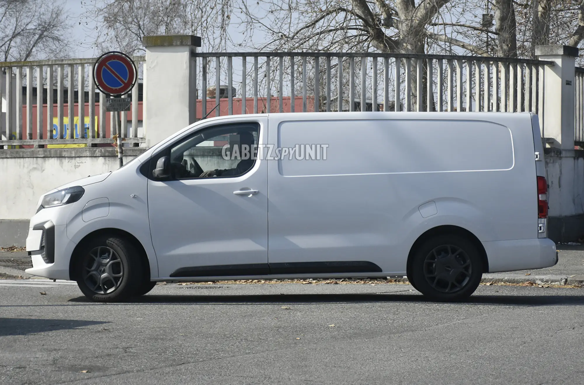 Iveco eJolly - Foto spia 23-03-2026 - 8