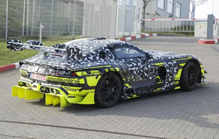 Mercedes-AMG Coupe - Foto spia 24-03-2026 - 20