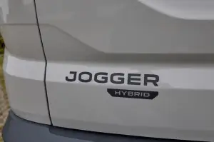 Dacia Jogger Hybrid 155 - Lago di Garda