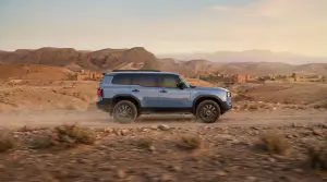 Toyota Land Cruiser 250