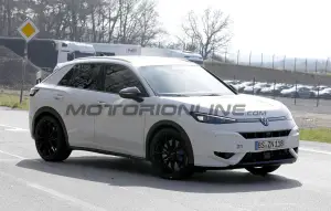 Volkswagen T-Roc R 2027 - Foto spia 25-03-2026