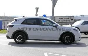 Volkswagen T-Roc R 2027 - Foto spia 25-03-2026