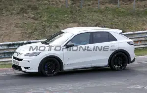 Volkswagen T-Roc R 2027 - Foto spia 25-03-2026