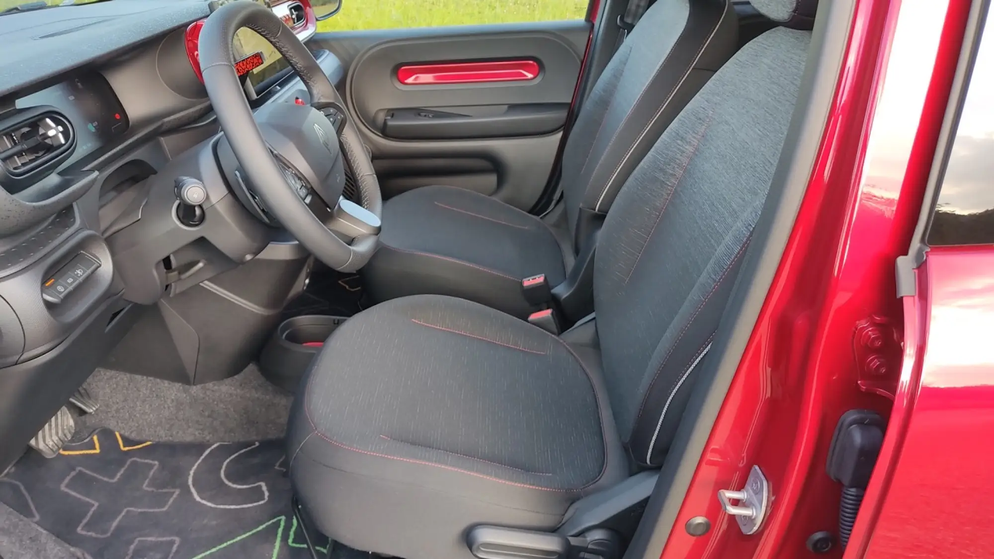 Renault Twingo E-Tech Electric 2026 - Prova Ibiza - 14