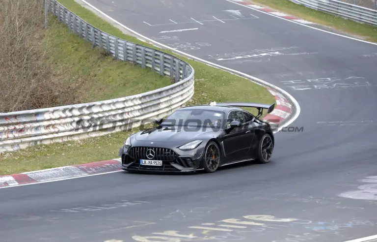 Mercedes-AMG GT Track - Foto spia 25-03-2026 - 5