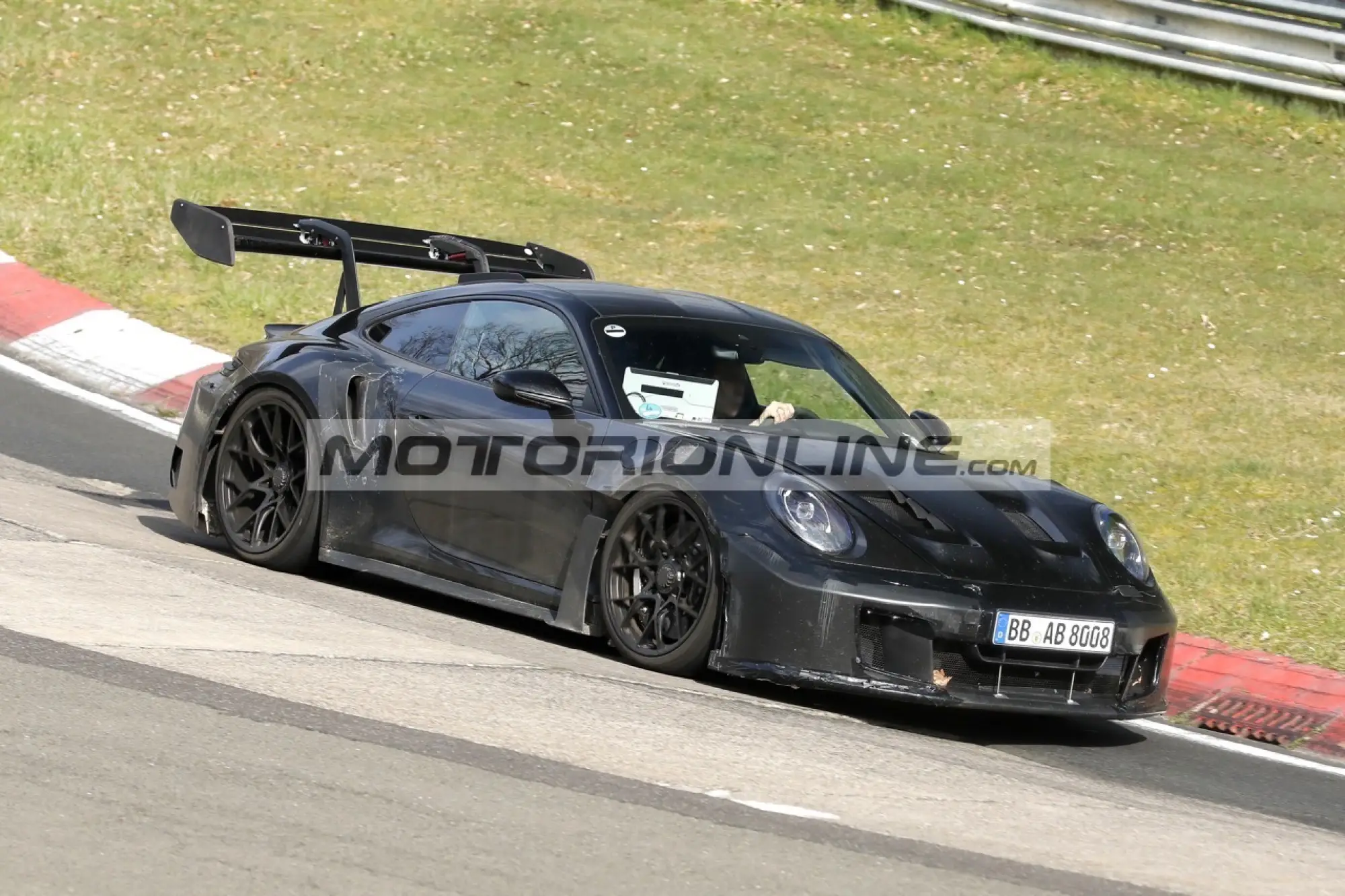 Porsche 911 GT3 RS - Foto spia 26-3-2026 - 5