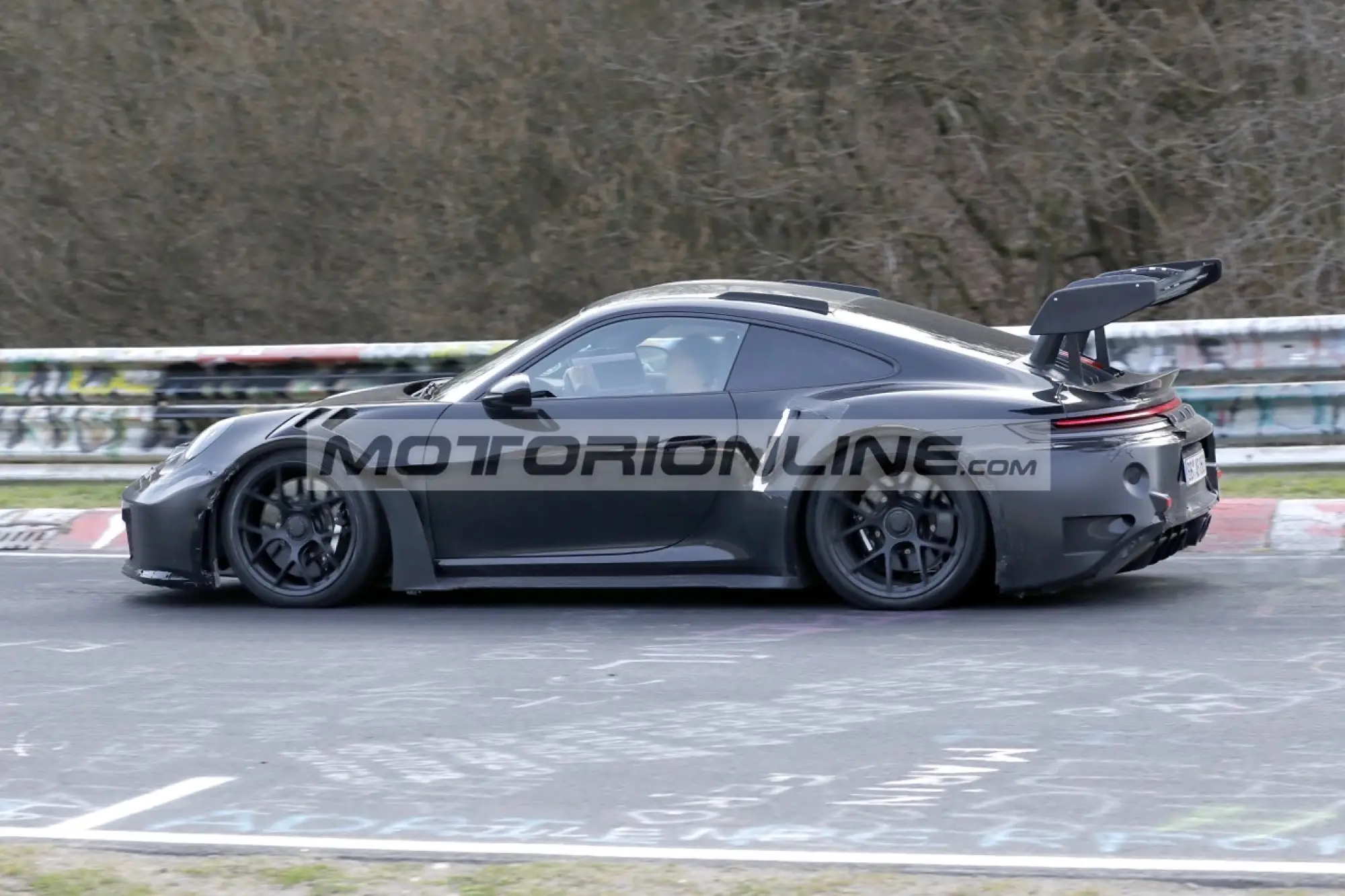 Porsche 911 GT3 RS - Foto spia 26-3-2026 - 11
