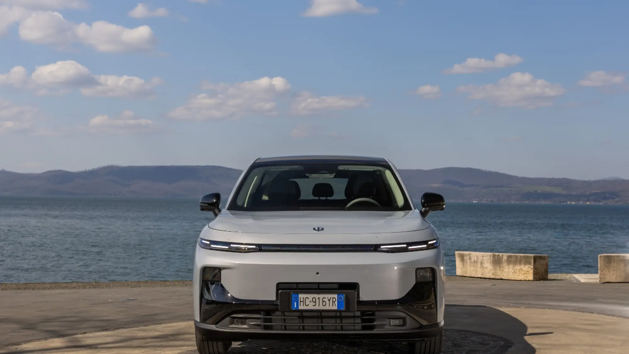 Leapmotor B10 Reev Hybrid - 1