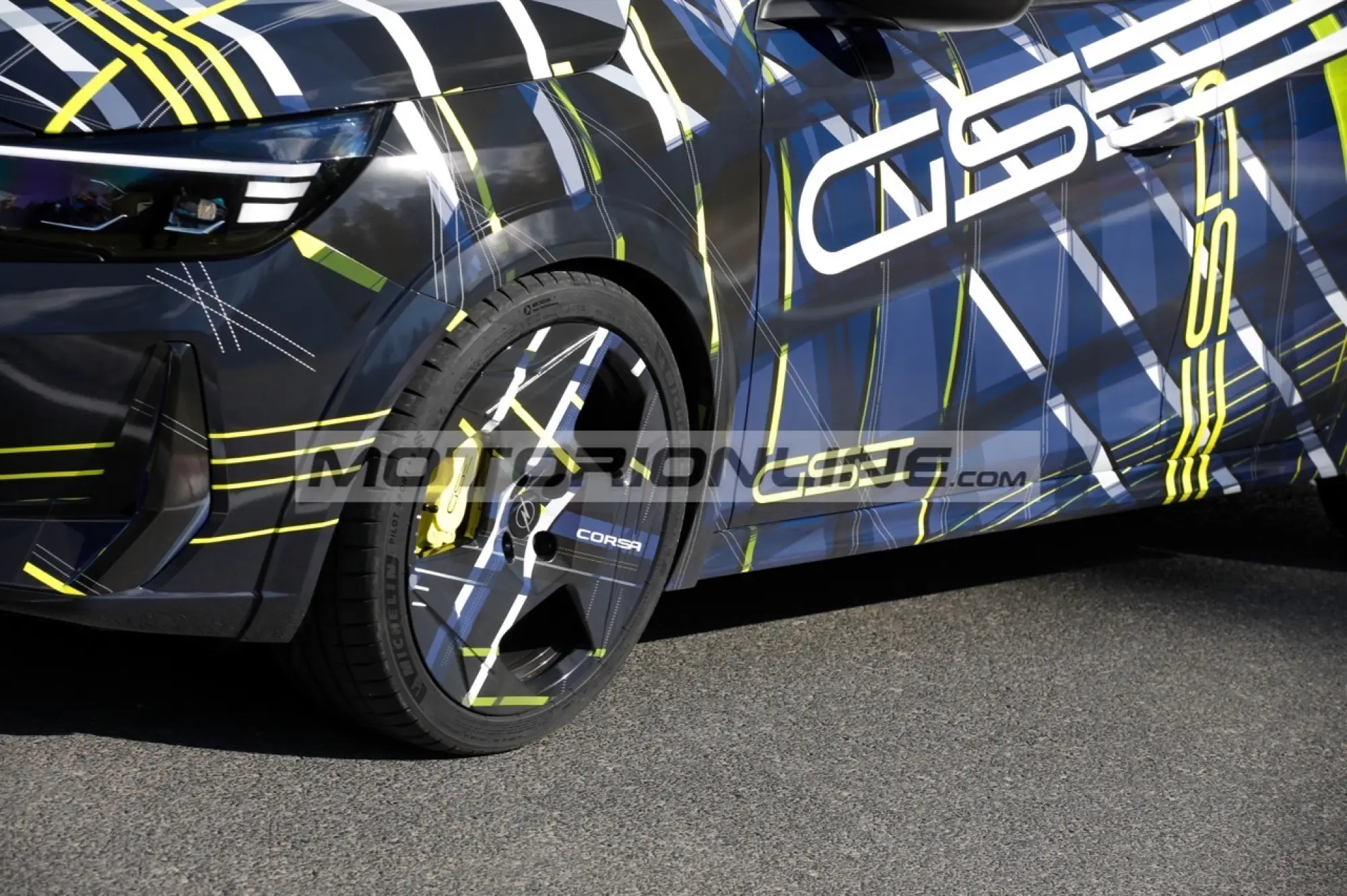 Opel Corsa GSE - Foto spia 27-3-2026 - 28