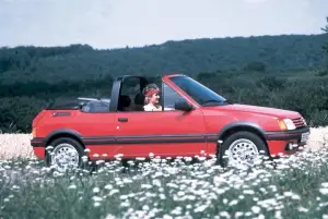 Peugeot 205 Cabrio - 40 anni - 8