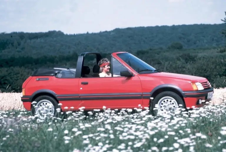 Peugeot 205 Cabrio - 40 anni - 8