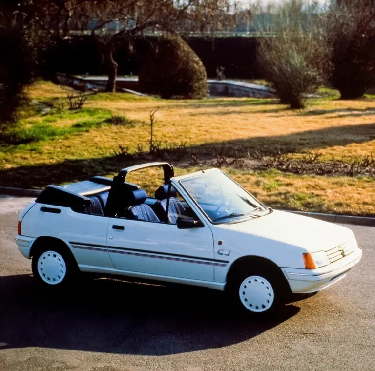 Peugeot 205 Cabrio - 40 anni - 6