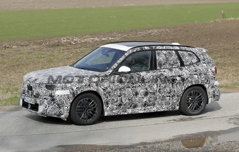 BMW X1 2027 - Foto spia 31-03-2026 - 4