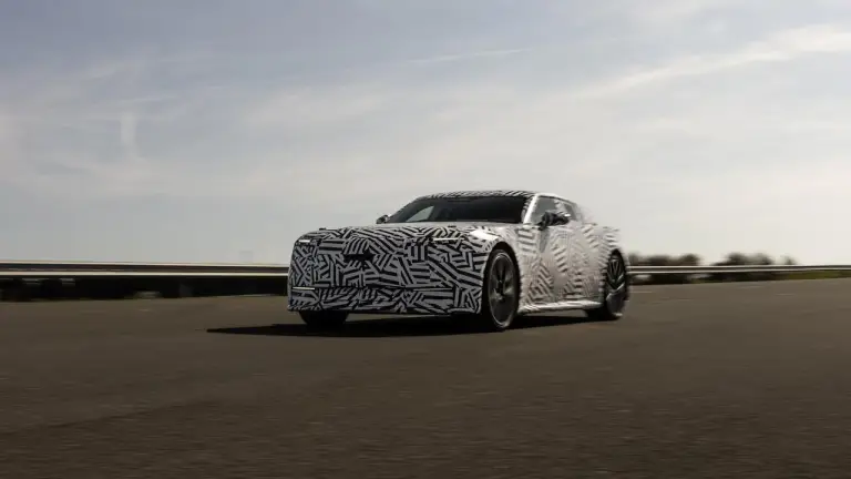 Jaguar GT elettrica - Spirito di guida - 8