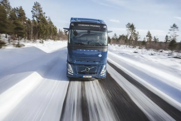 Volvo - Test camion a idrogeno - 2