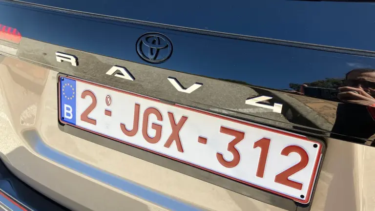 Toyota RAV4 2026 - Primo contatto - 21