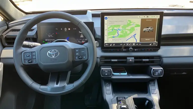 Toyota RAV4 2026 - Primo contatto - 20
