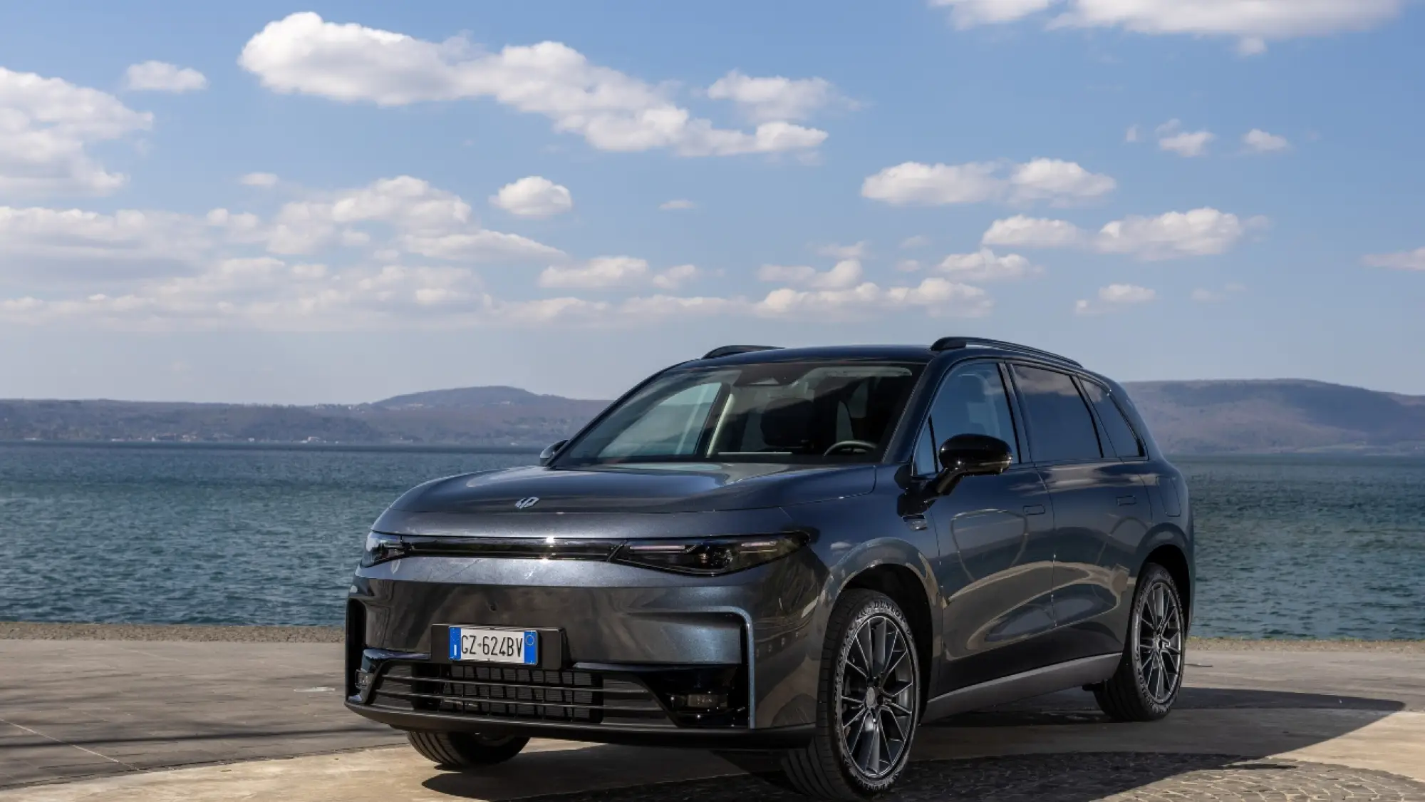 Leapmotor C10 Reev Hybrid prova su strada - 3