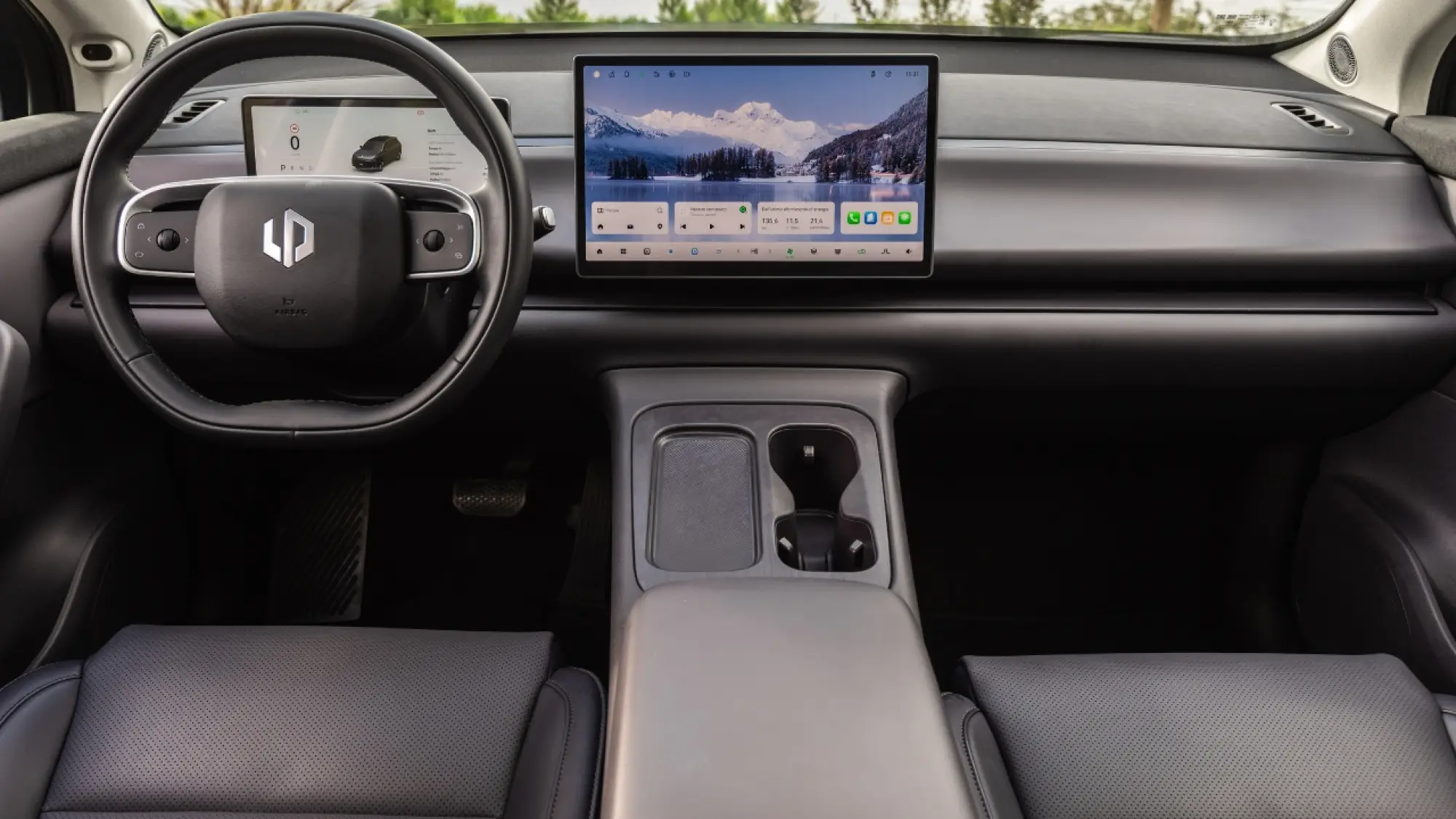 Leapmotor C10 Reev Hybrid prova su strada - 6