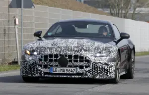 Mercedes-AMG SL e GT 2027 - Foto spia 08-04-2026