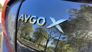 Toyota Aygo X Hybrid 2026 - Come va