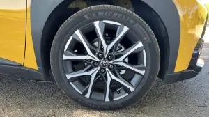 Toyota Aygo X Hybrid 2026 - Come va