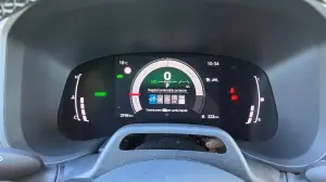 Toyota Aygo X Hybrid 2026 - Come va