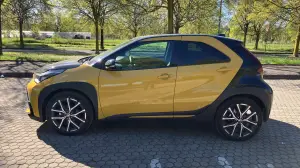 Toyota Aygo X Hybrid 2026 - Come va