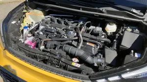 Toyota Aygo X Hybrid 2026 - Come va