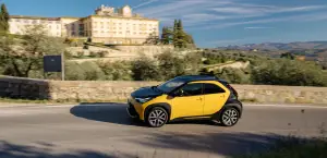 Toyota Aygo X Hybrid 2026 - Come va