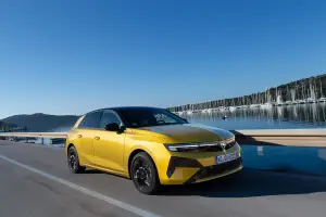 Opel Astra 2026 - Squali