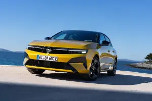 Opel Astra 2026 - Squali