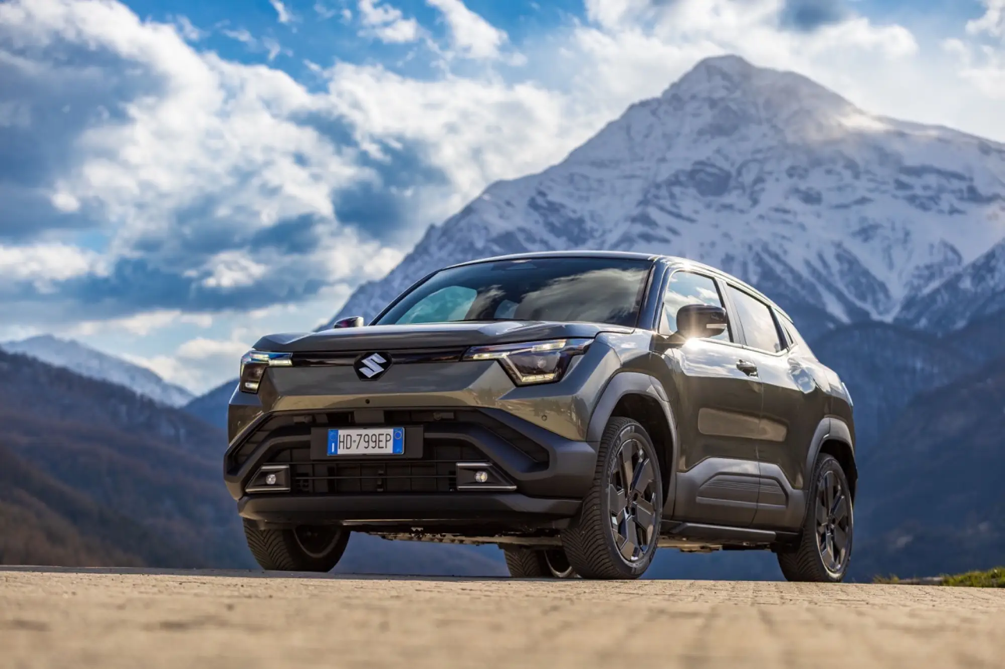 Suzuki e Vitara 2026 - Foto ufficiali - 1